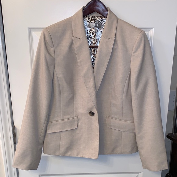 Kasper Jackets & Blazers - Kasper Classic Beige Blazer